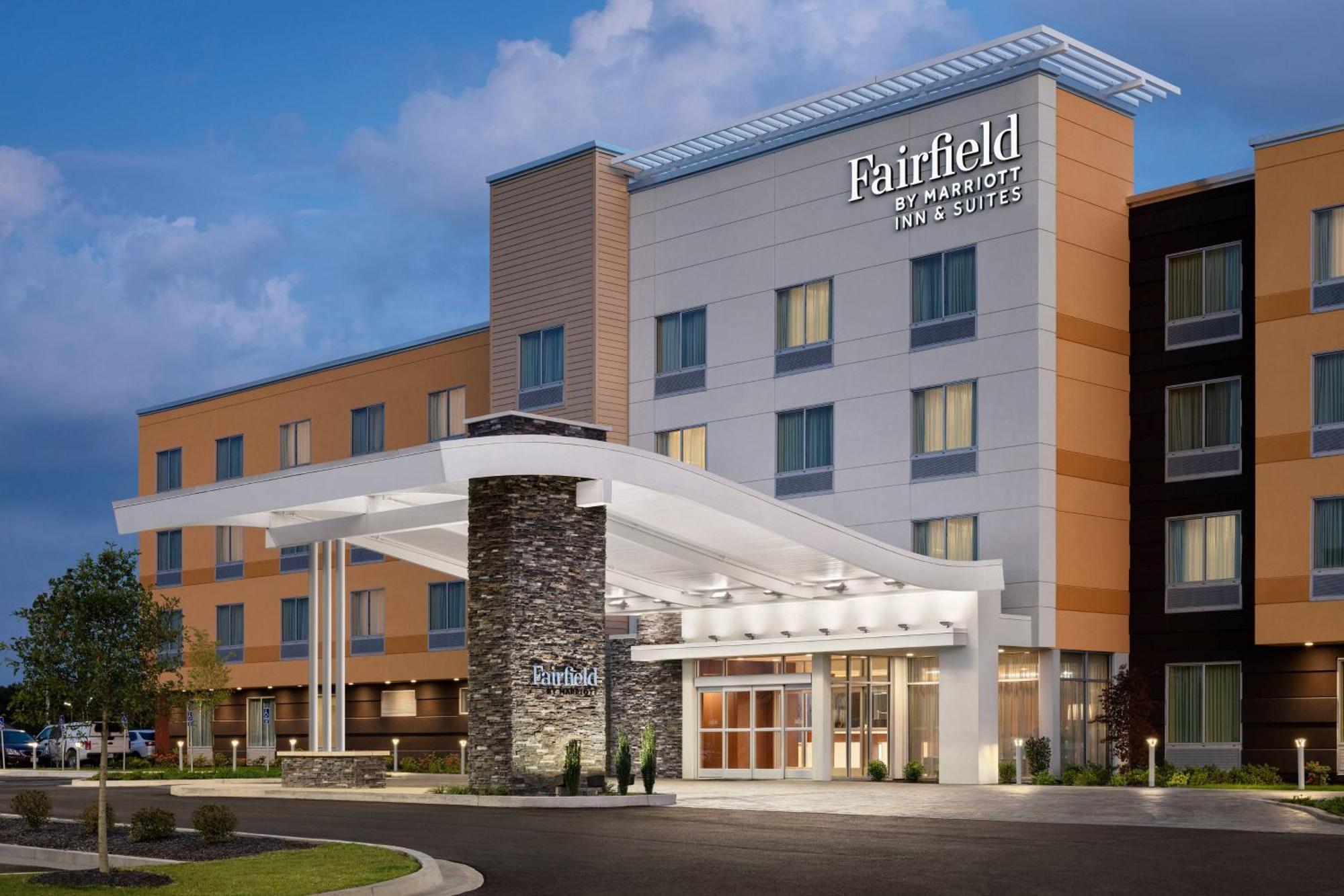 Fairfield By Marriott Inn & Suites Phoenix South Mountain Area Exterior photo